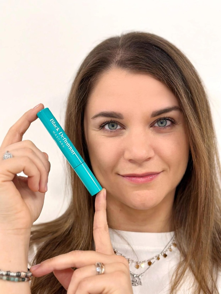 mascara2.jpg